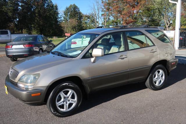 used 2000 Lexus RX 300 car, priced at $7,495