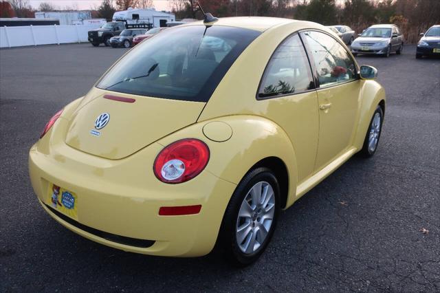 used 2009 Volkswagen New Beetle car