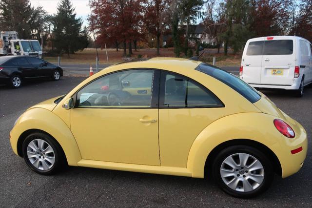 used 2009 Volkswagen New Beetle car