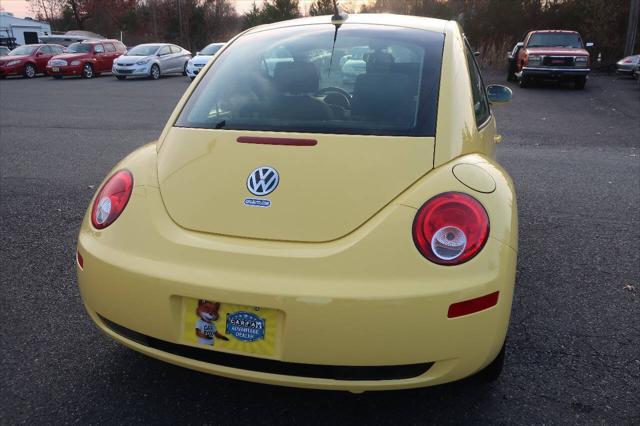 used 2009 Volkswagen New Beetle car