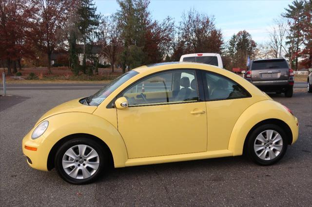 used 2009 Volkswagen New Beetle car