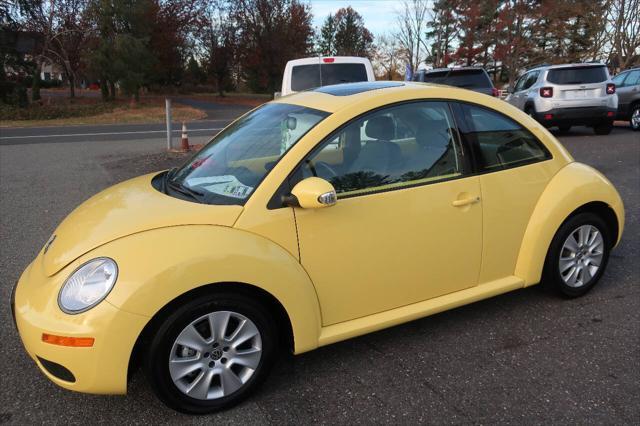 used 2009 Volkswagen New Beetle car