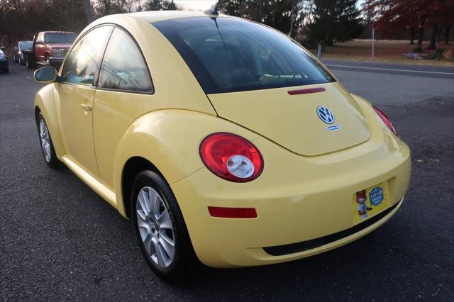 used 2009 Volkswagen New Beetle car