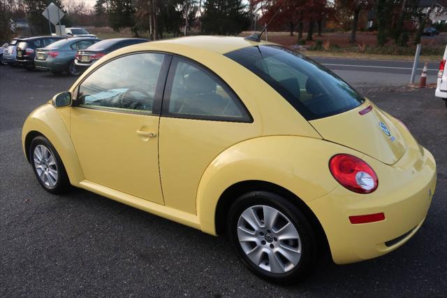 used 2009 Volkswagen New Beetle car