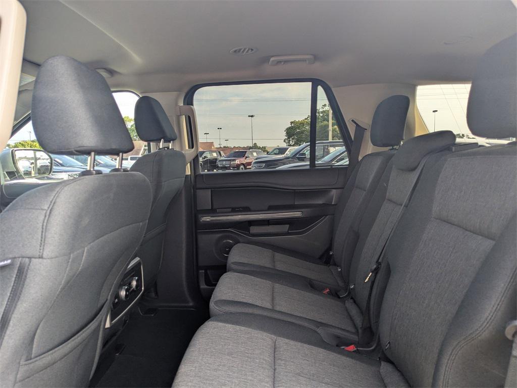 used 2024 Ford Expedition car, priced at $48,986