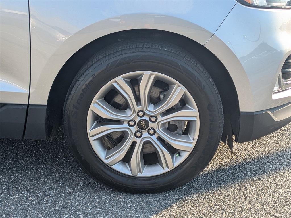used 2023 Ford Edge car, priced at $26,337