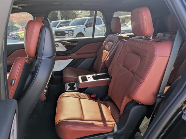 new 2025 Lincoln Aviator car, priced at $73,004