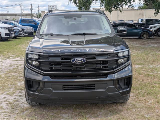 new 2025 Ford Expedition car, priced at $72,150