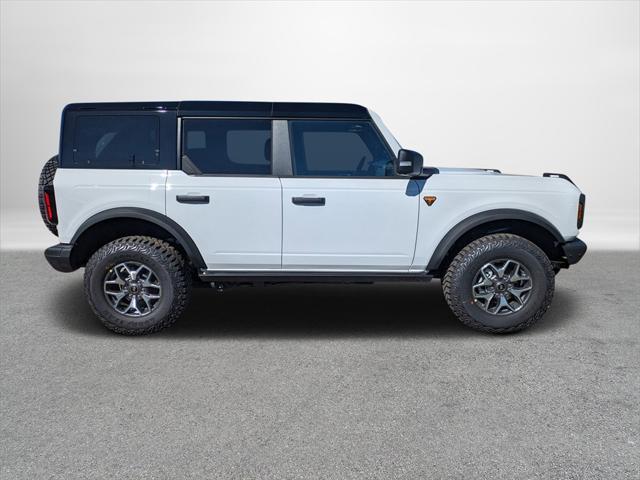 new 2025 Ford Bronco car, priced at $61,735