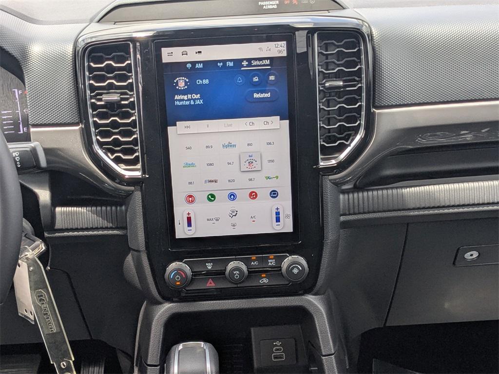 new 2025 Ford Ranger car, priced at $38,031