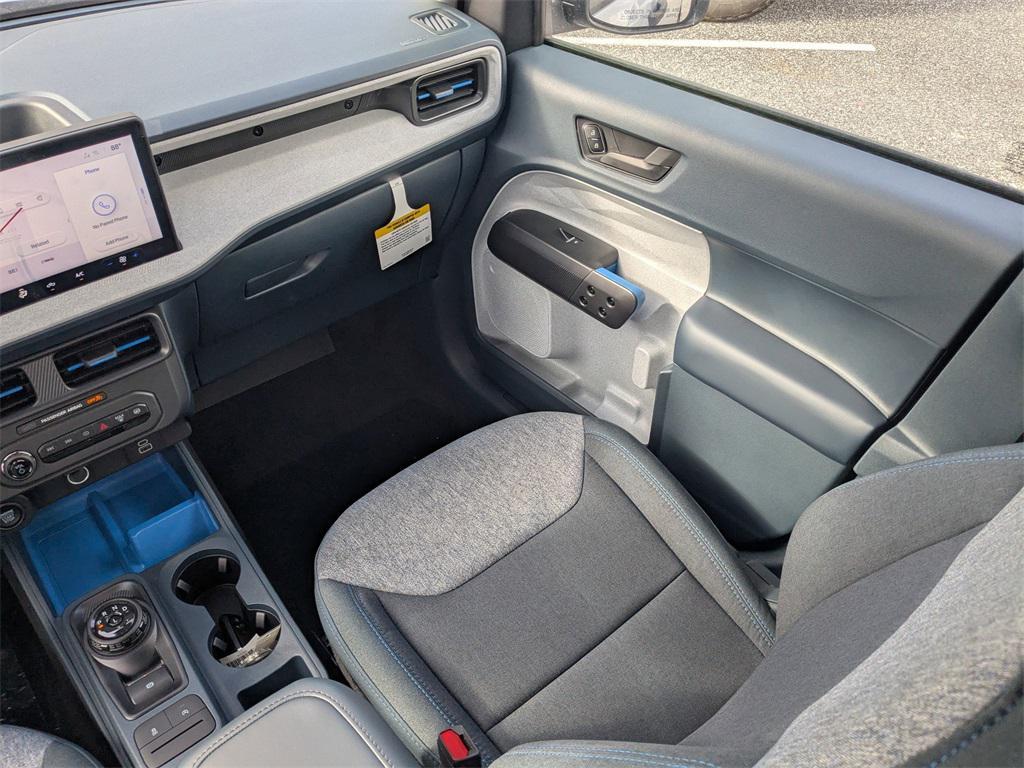 new 2025 Ford Maverick car, priced at $31,152