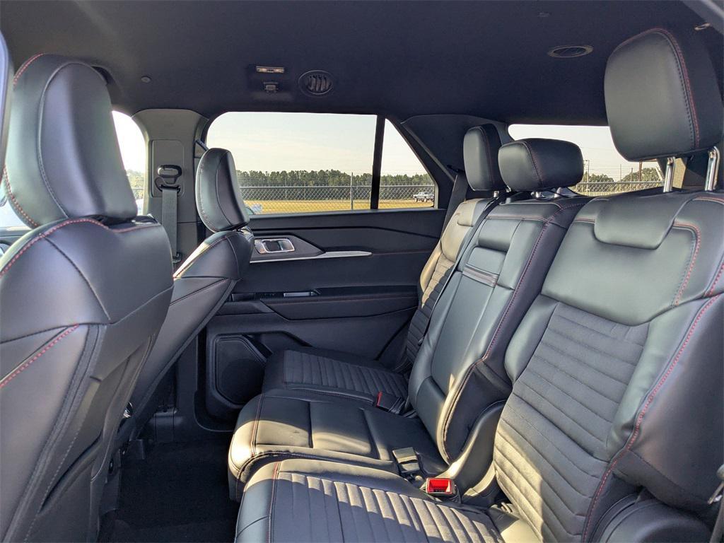 new 2025 Ford Explorer car, priced at $43,862