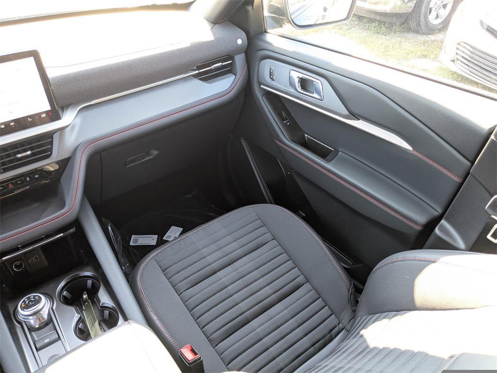 new 2025 Ford Explorer car, priced at $43,862
