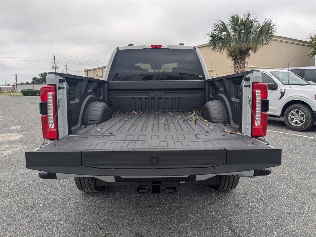 new 2025 Ford F-350 car, priced at $79,652