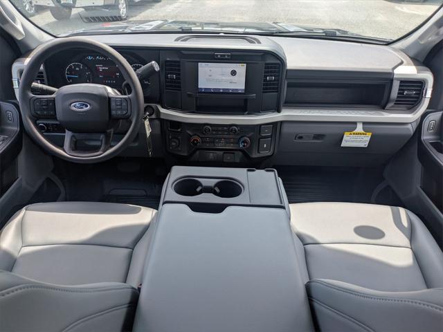 new 2025 Ford F-250 car, priced at $64,131