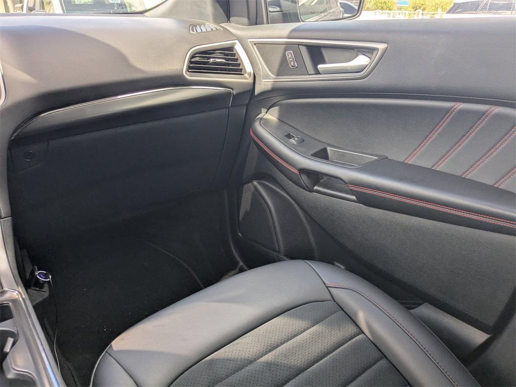 used 2022 Ford Edge car, priced at $24,869