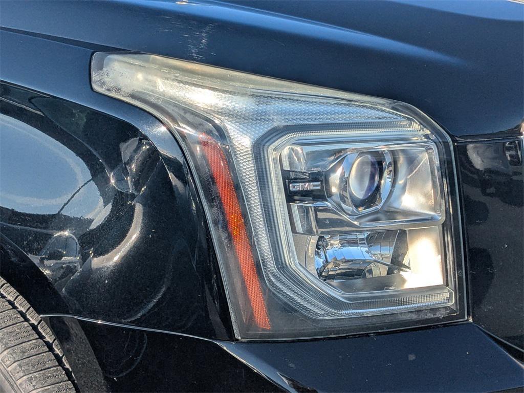 used 2015 GMC Yukon car, priced at $26,985