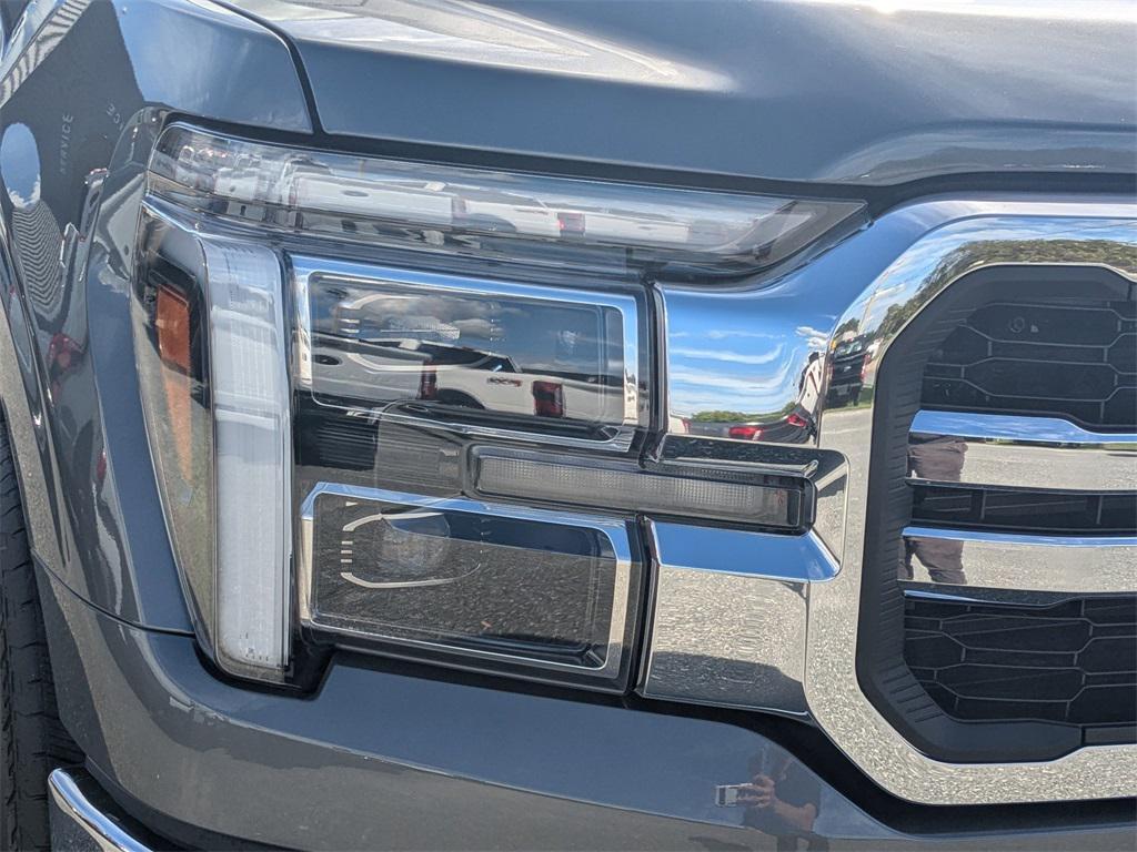 new 2025 Ford F-150 car, priced at $70,776