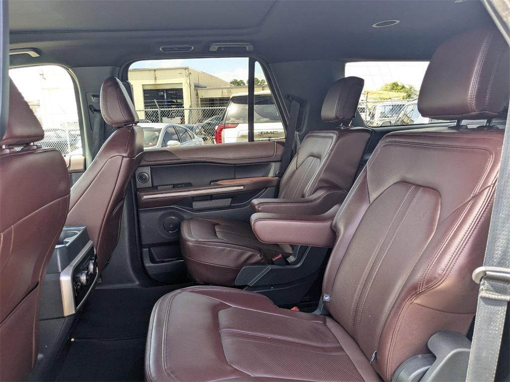 used 2023 Ford Expedition car, priced at $44,044