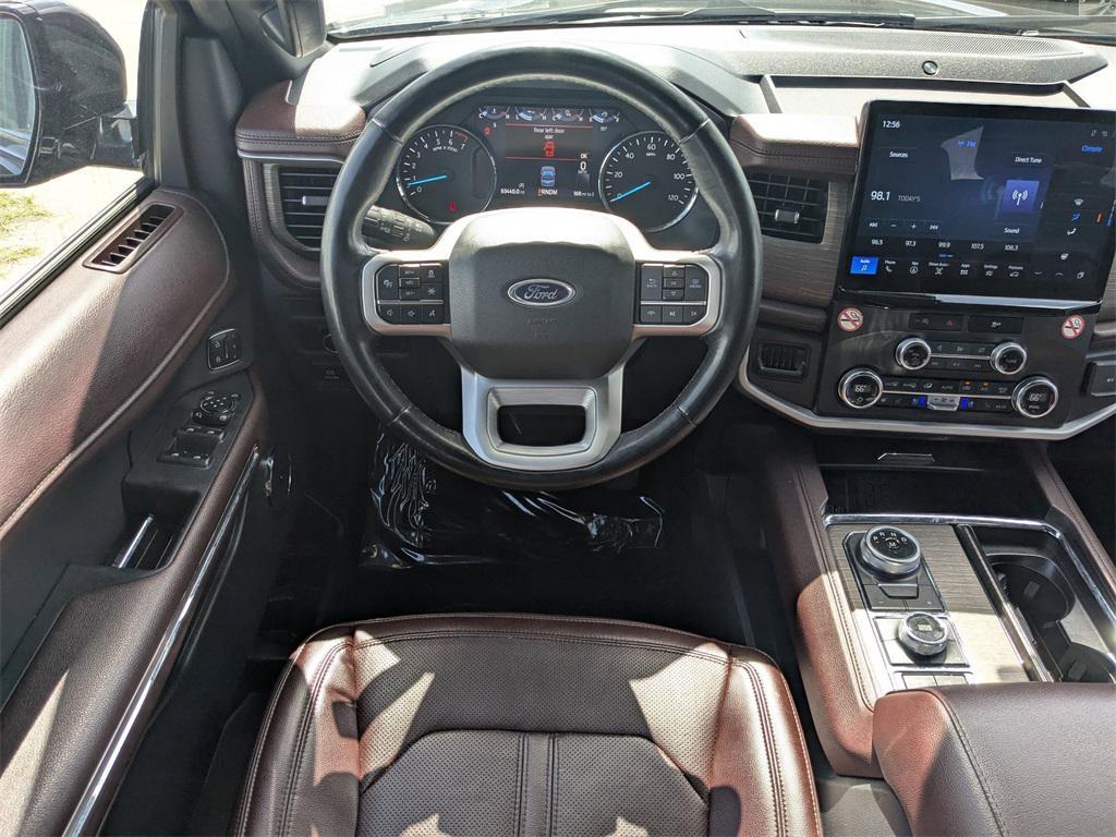 used 2023 Ford Expedition car, priced at $44,044