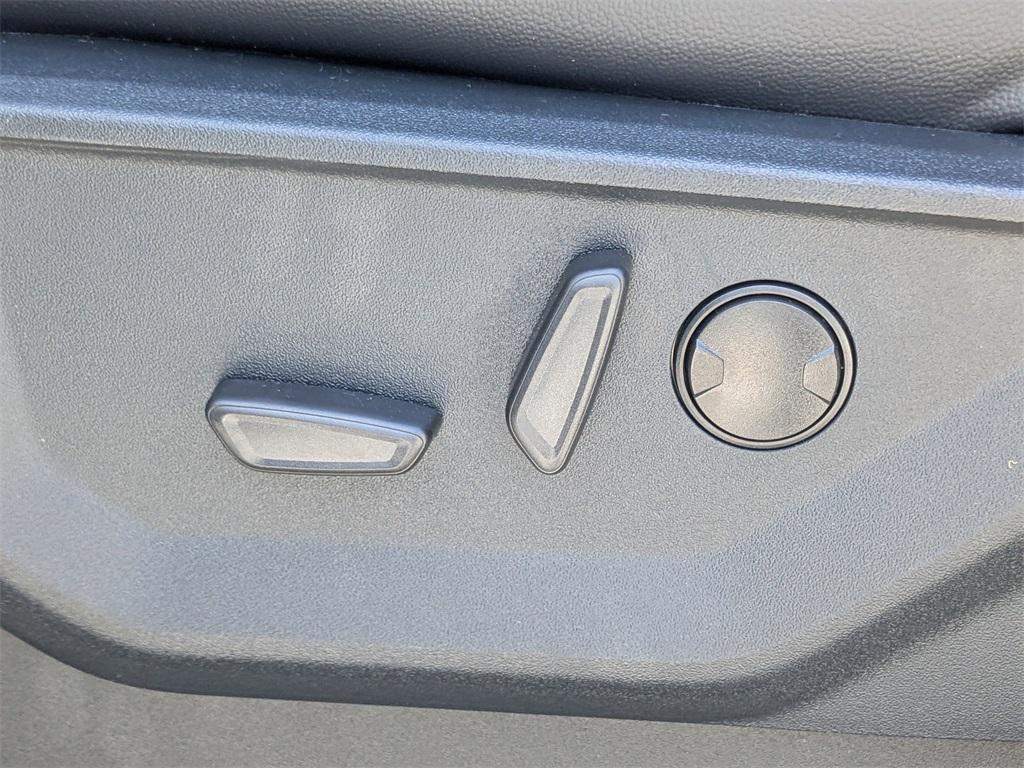 new 2025 Ford F-250 car, priced at $78,355