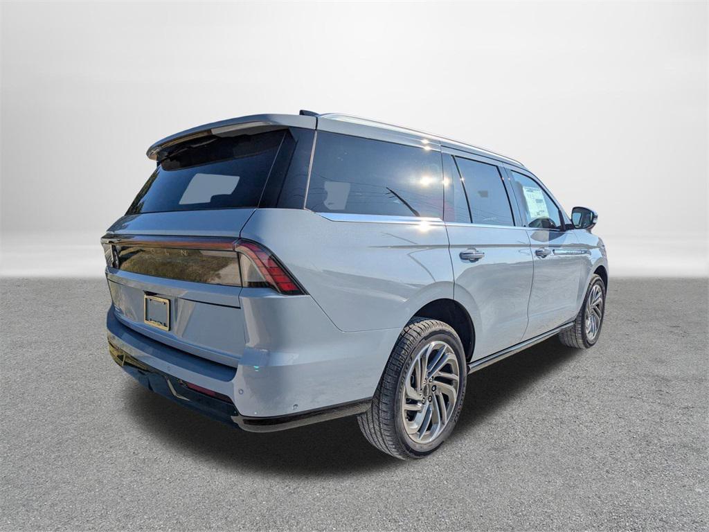new 2025 Lincoln Navigator car