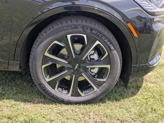 new 2025 Lincoln Nautilus car, priced at $59,188