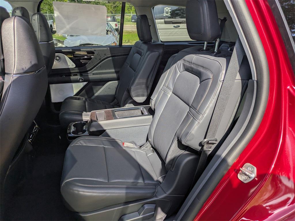 new 2025 Lincoln Aviator car, priced at $78,403