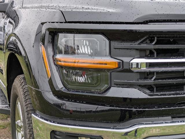 new 2025 Ford F-150 car, priced at $57,158