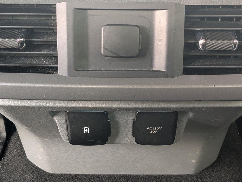used 2024 Ford F-150 car, priced at $41,214