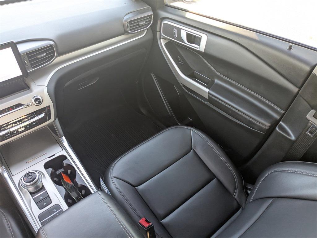 used 2023 Ford Explorer car, priced at $31,389