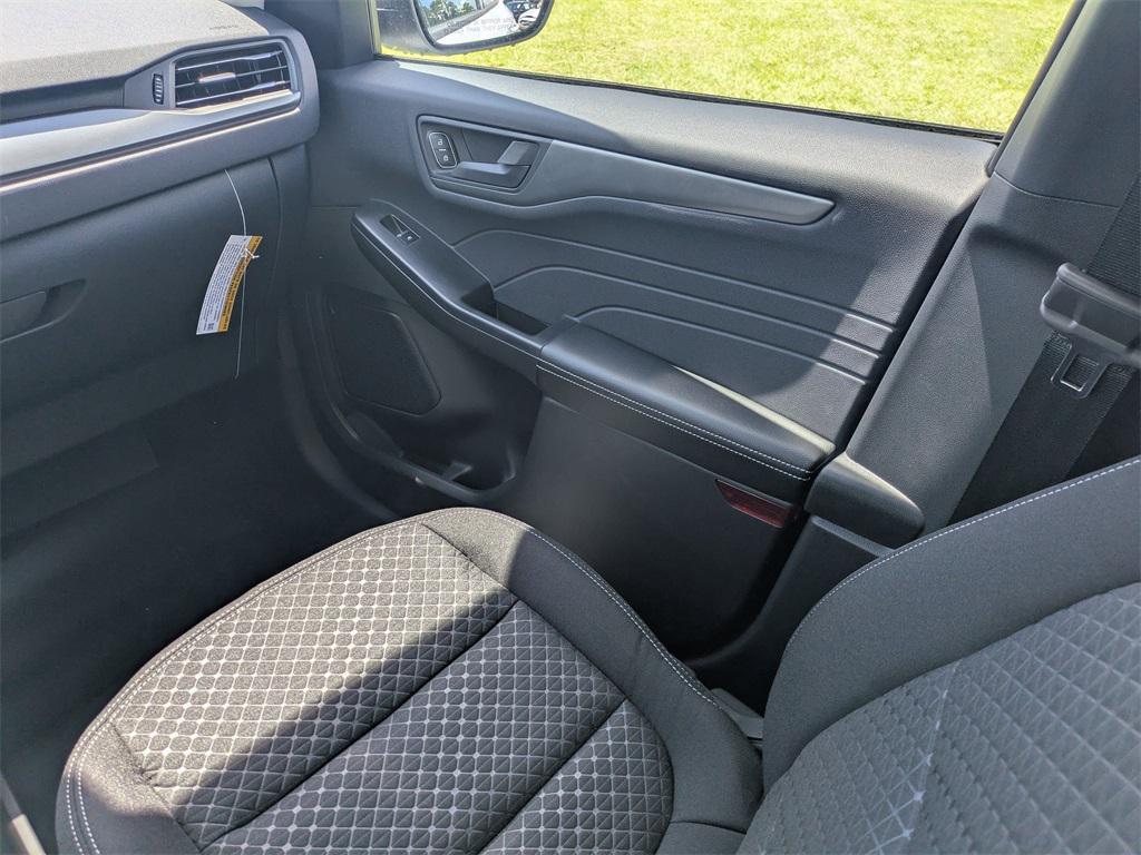 new 2025 Ford Escape car, priced at $26,777