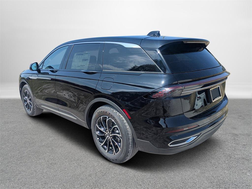 new 2025 Lincoln Nautilus car, priced at $54,545