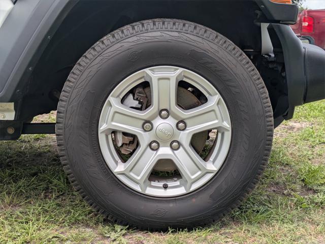 used 2018 Jeep Wrangler Unlimited car, priced at $19,552
