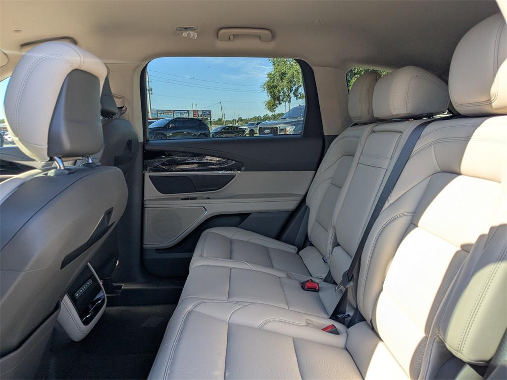 new 2025 Lincoln Nautilus car, priced at $55,599