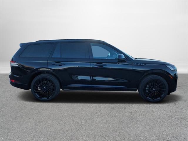 new 2025 Lincoln Aviator car, priced at $72,381