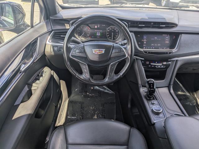 used 2023 Cadillac XT5 car, priced at $28,624