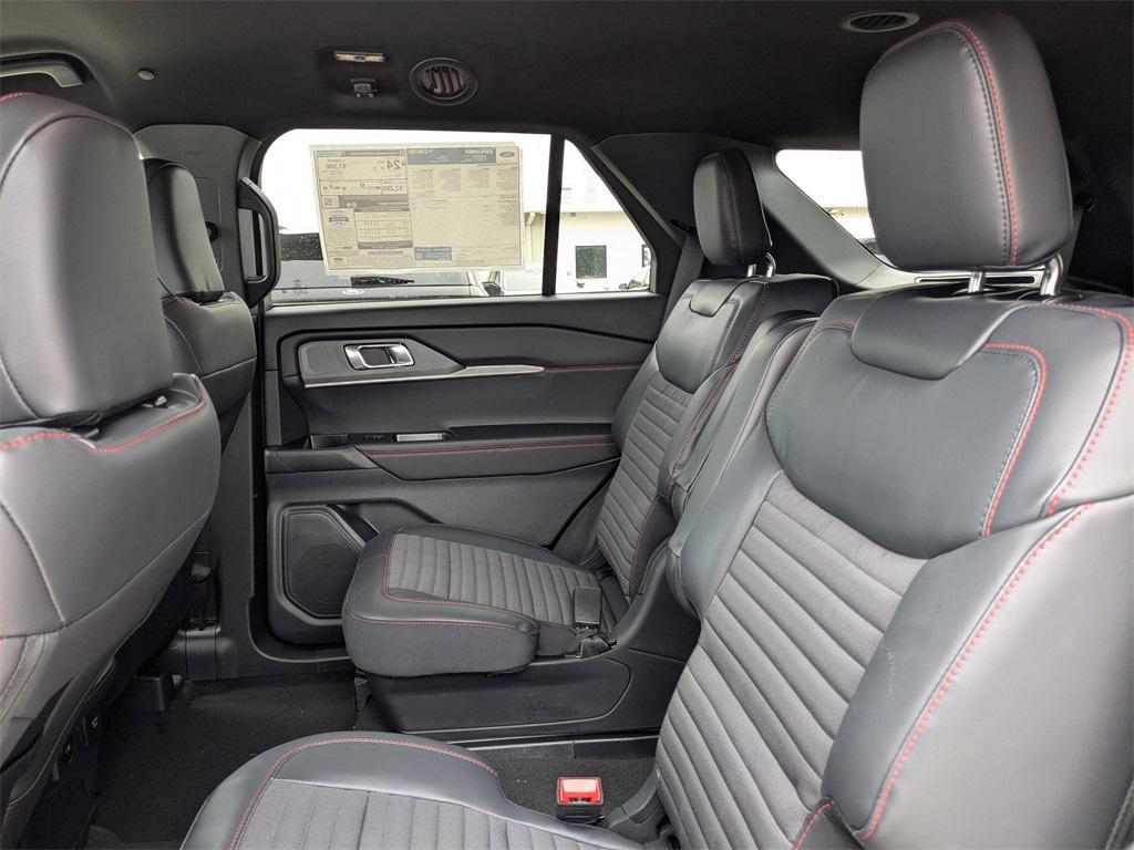 new 2025 Ford Explorer car, priced at $46,644