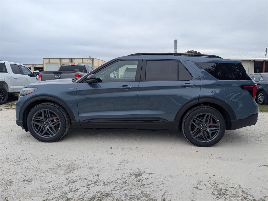new 2025 Ford Explorer car, priced at $46,644
