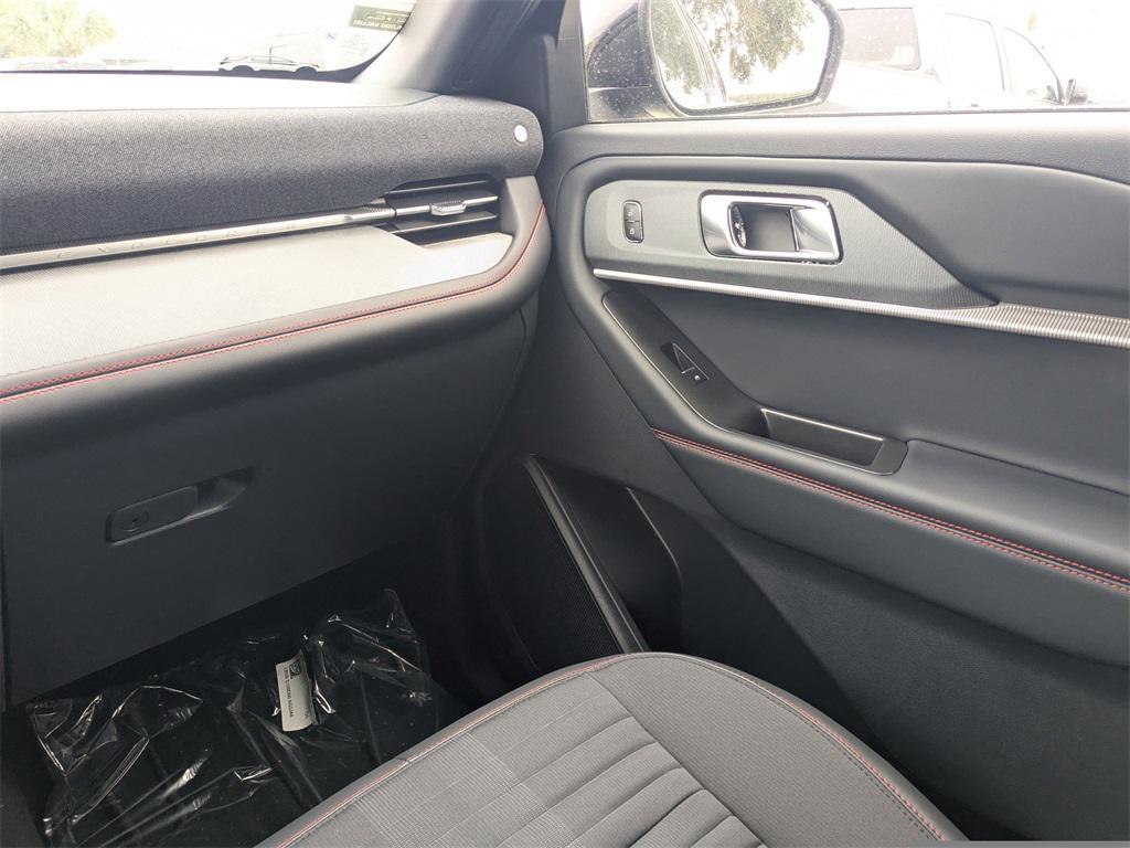 new 2025 Ford Explorer car, priced at $46,644