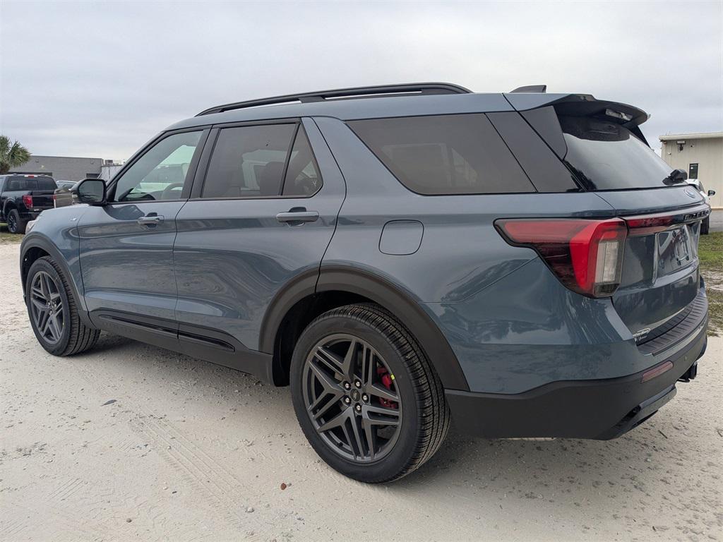 new 2025 Ford Explorer car, priced at $46,644