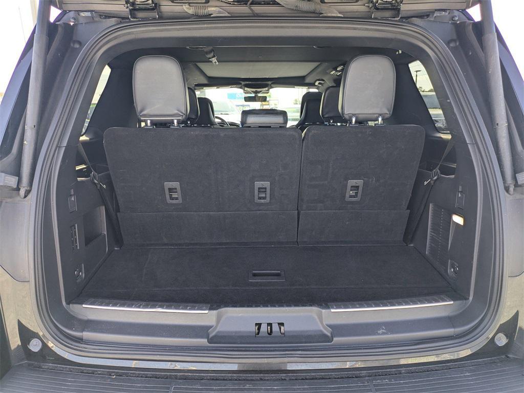 used 2022 Lincoln Navigator car, priced at $46,626