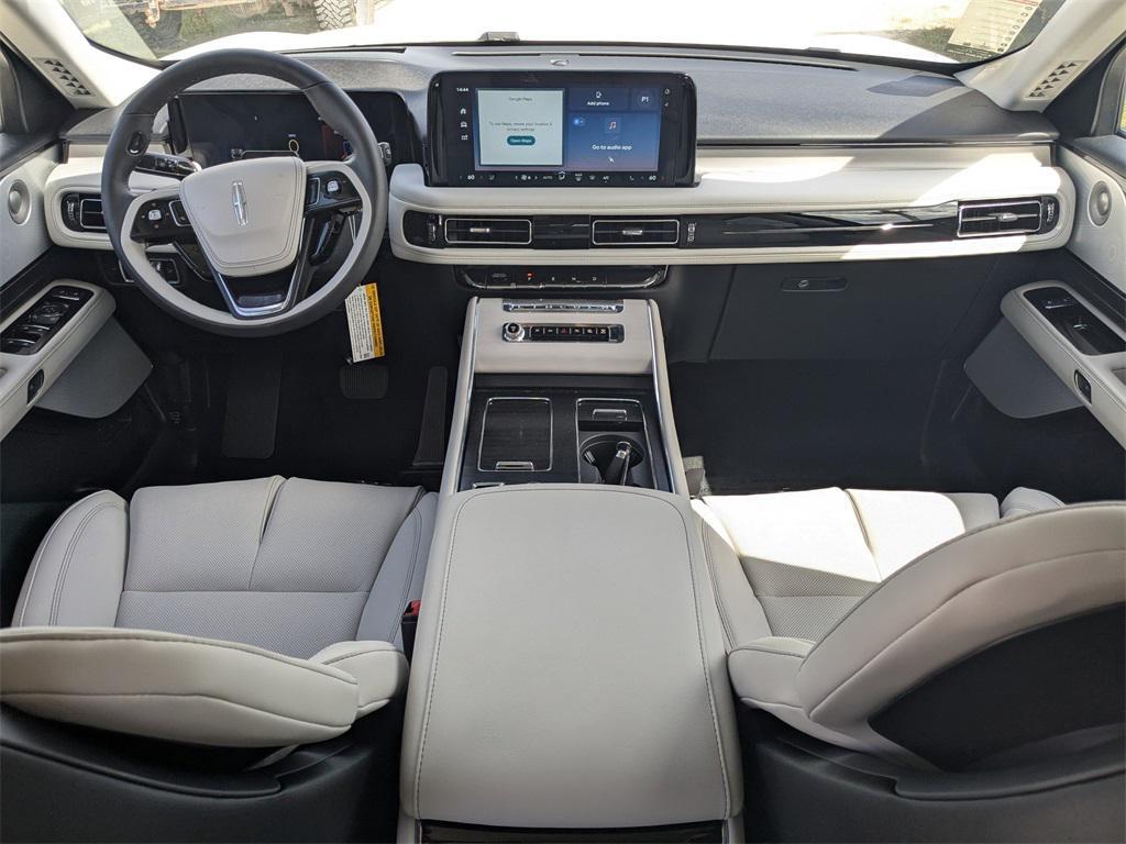 new 2025 Lincoln Aviator car