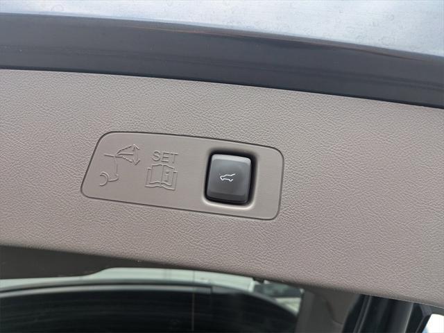 used 2022 Lincoln Corsair car, priced at $30,210