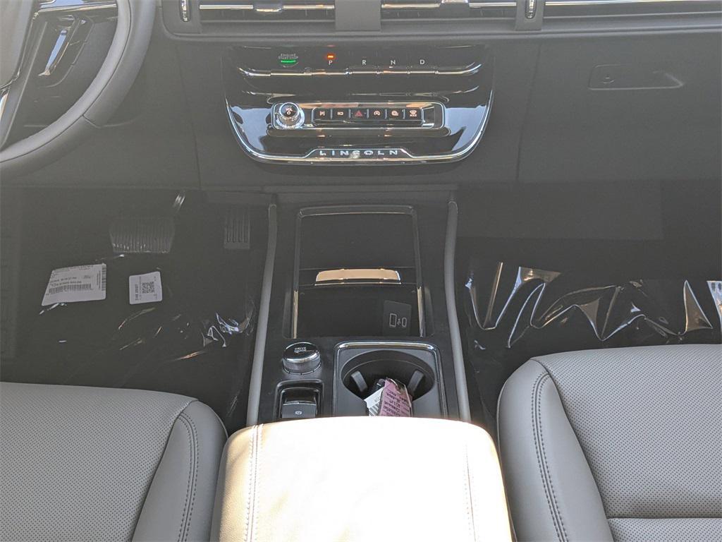 new 2025 Lincoln Corsair car