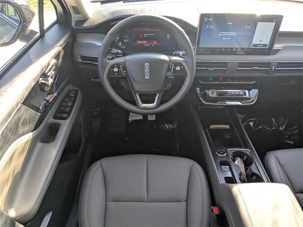 new 2025 Lincoln Corsair car