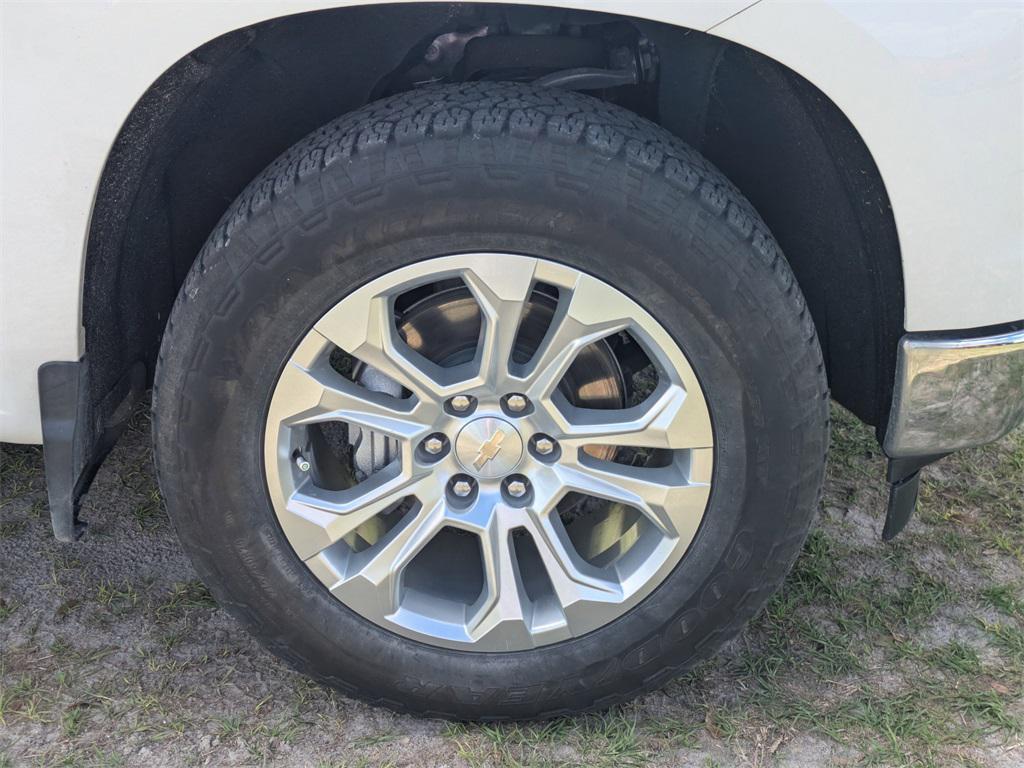 used 2024 Chevrolet Silverado 1500 car, priced at $45,937