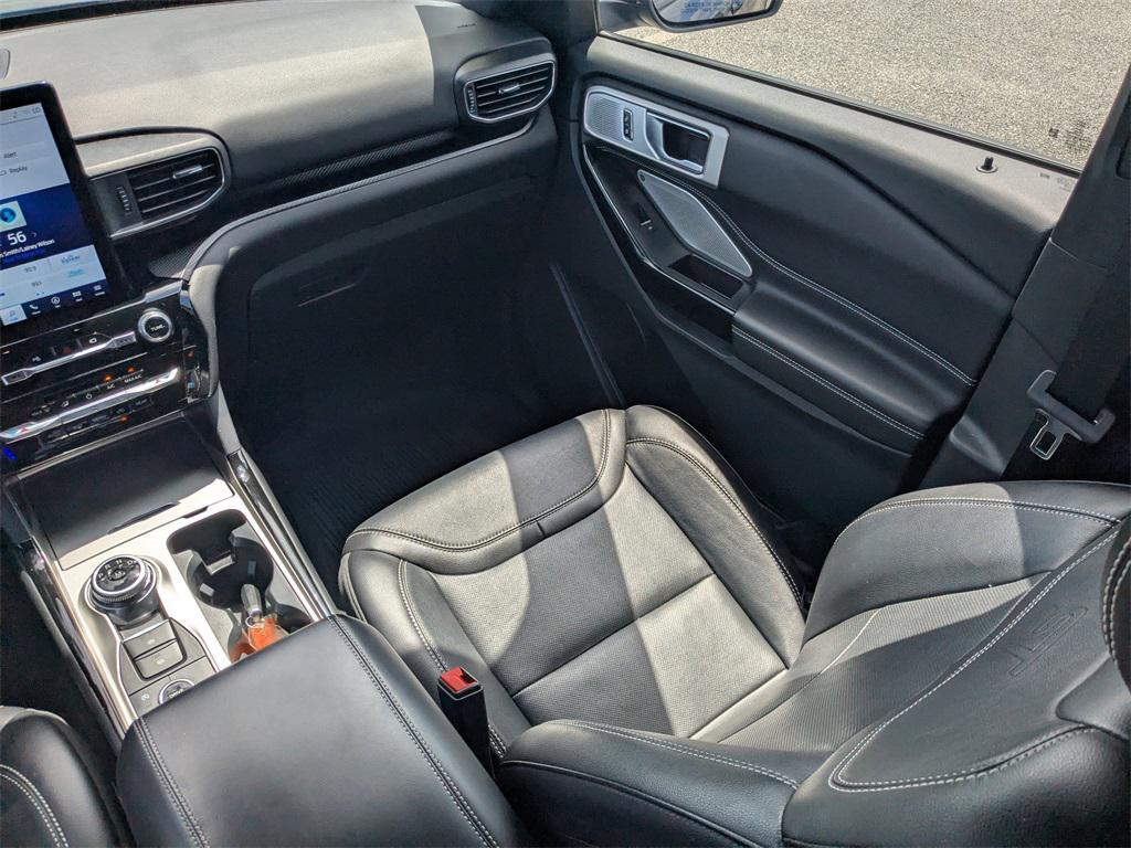 used 2022 Ford Explorer car, priced at $32,634