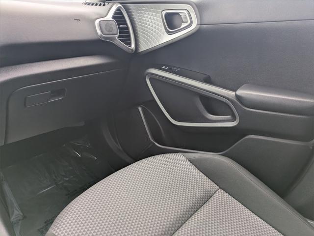 used 2024 Kia Soul car, priced at $18,402