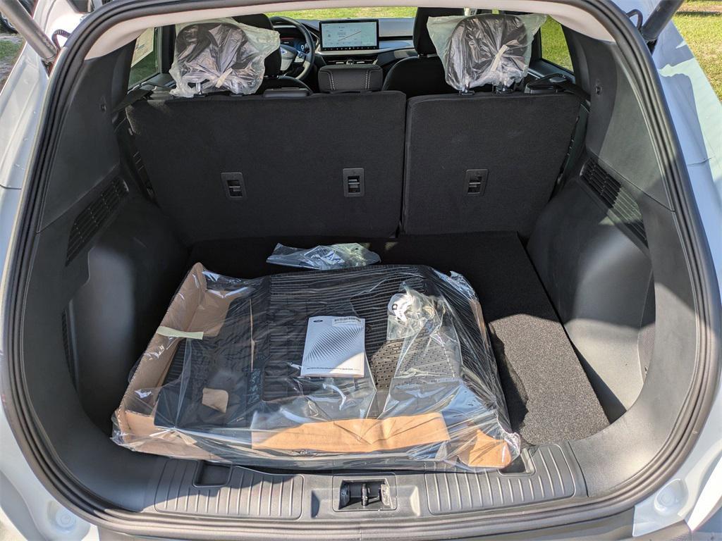 new 2025 Ford Escape car, priced at $28,881